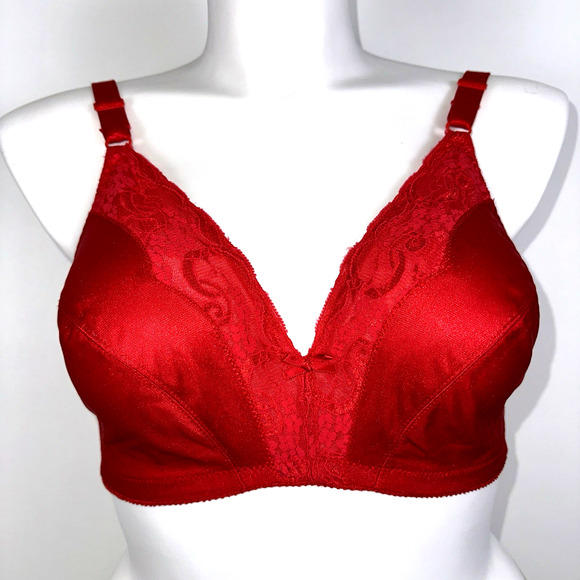 Vintage Vassarette Size 40C Bra Red Nylon Lace Unlined Wire Free USA Made - Picture 1 of 10